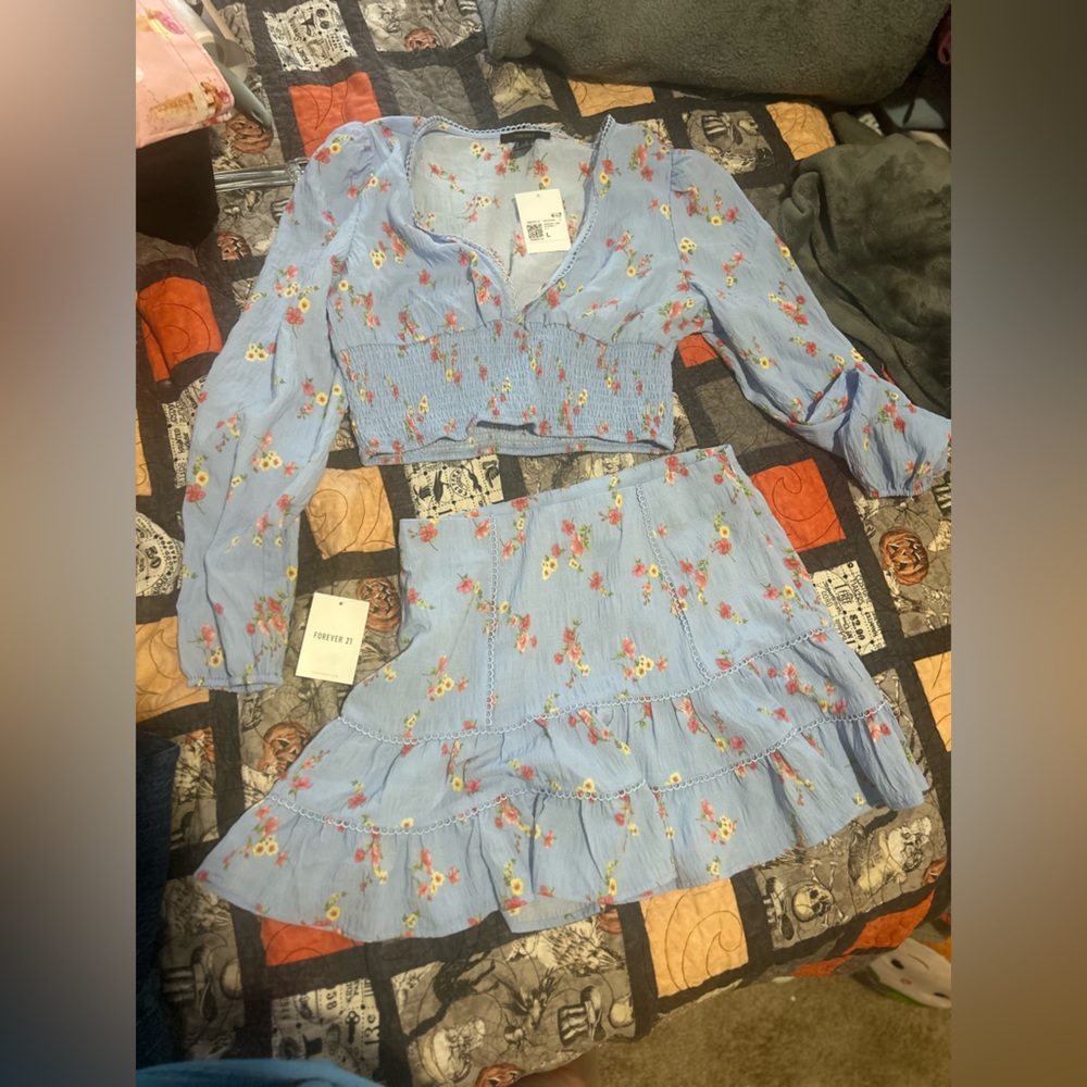 Forever 21 Light Blue Floral Skirt Set
